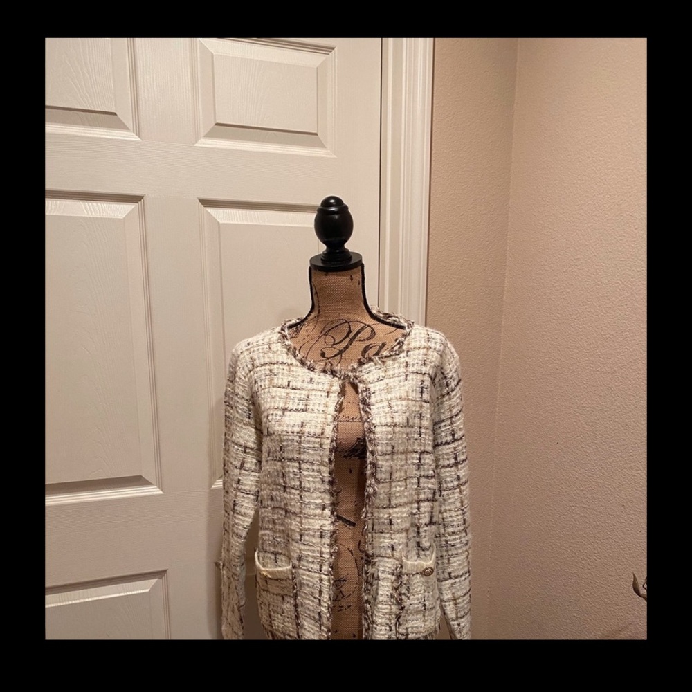 Women's Cream Tweed Jacket - Picture 3 of 8